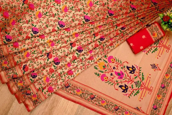 Orange_Woven_Banarasi_Silk_Blend,_Jacquard_Saree_with_Saree_Cover